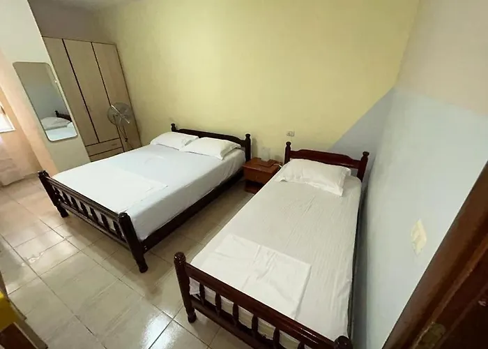 Rezidenca Hasanaj 3 شقة